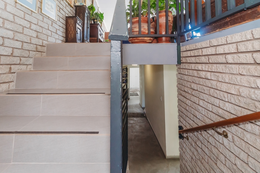 4 Bedroom Property for Sale in Denver Park Western Cape